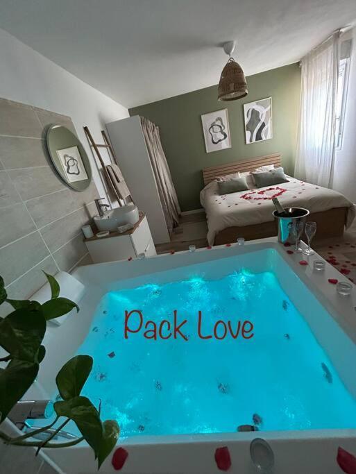 Romantique Room Muret Extérieur photo